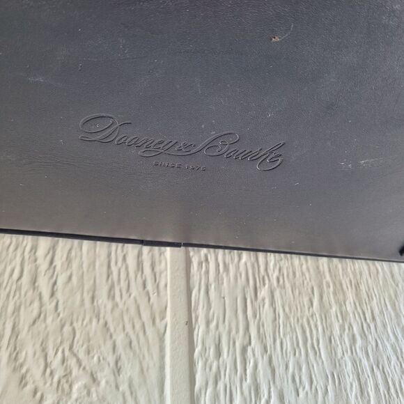 Dooney and Bourke Vintage Croc Embossed hand bag - Picture 4 of 12